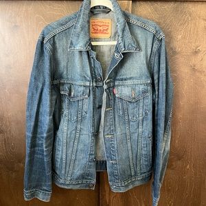 Levi’s denim jacket